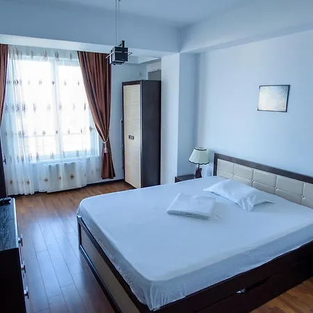 Vibe Summerland Apartment *