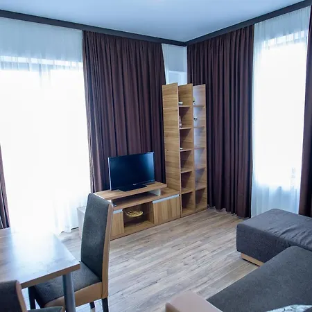 Vibe Summerland Apartment *