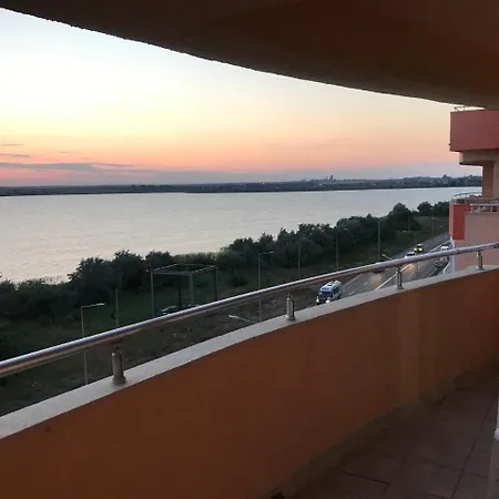 Apartment Vibe Summerland *